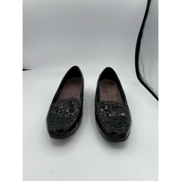 Clarks Artisan Loafers Womens 9 Keesha Luca Slip On Crocodile Patent Leather A1 - Picture 5 of 10